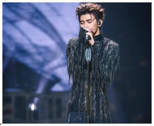 娱乐圈励志主受文,娱乐圈励志主受的奋斗传奇