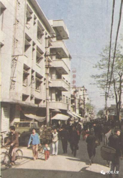 昆阳老照片,穿越时光的街头记忆